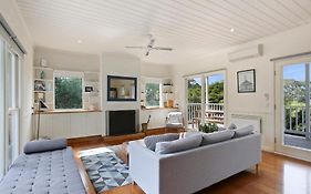 The White Cottage - Relaxed Metung Getaway